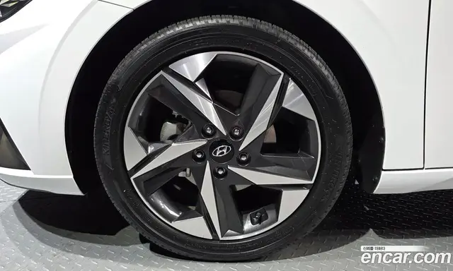Hyundai Avante 2020 1.6 автомат (гидро), миниатюра 5