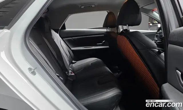 Hyundai Avante 2020 1.6 автомат (гидро), миниатюра 11