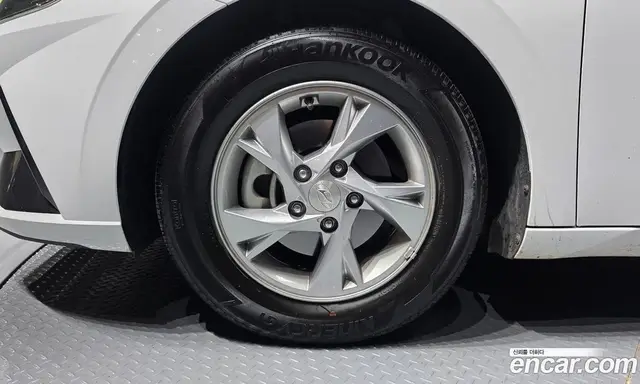 Hyundai Avante 2020 1.6 автомат (гидро), миниатюра 5