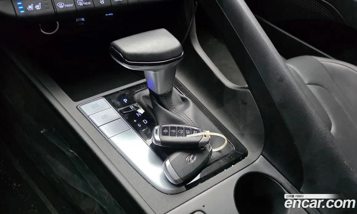 Hyundai Avante 2020 1.6 автомат (гидро), фото 9