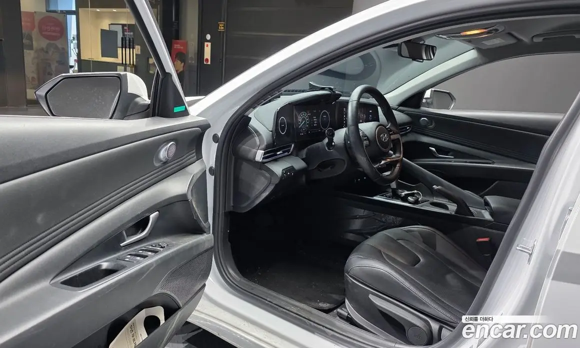 Hyundai Avante 2020 1.6 автомат (гидро), фото 10