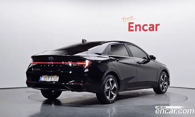 Hyundai Avante 2023 1.6 автомат (гидро), миниатюра 2