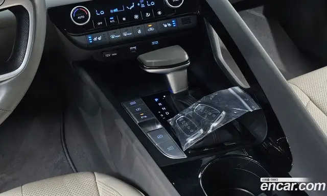 Hyundai Avante 2023 1.6 автомат (гидро), миниатюра 12