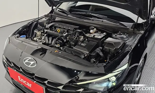 Hyundai Avante 2023 1.6 автомат (гидро), миниатюра 6