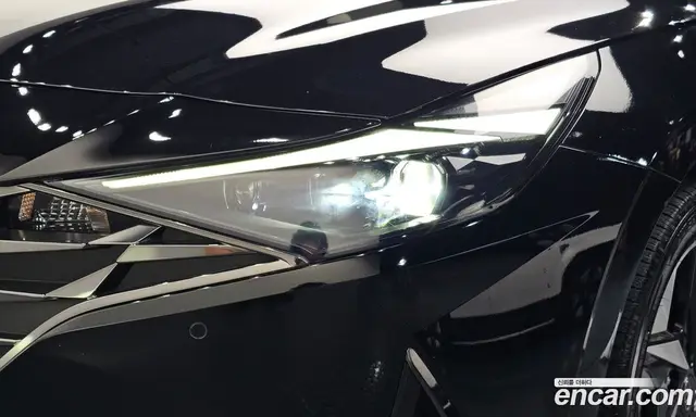Hyundai Avante 2023 1.6 автомат (гидро), миниатюра 8