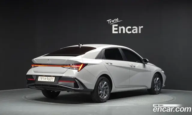 Hyundai Avante 2025 1.6 автомат (гидро), миниатюра 2