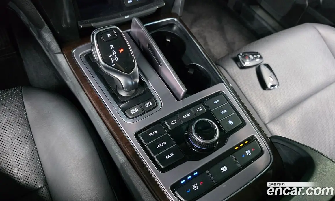 Hyundai Equus 2015 3.8 автомат (гидро), фото 12