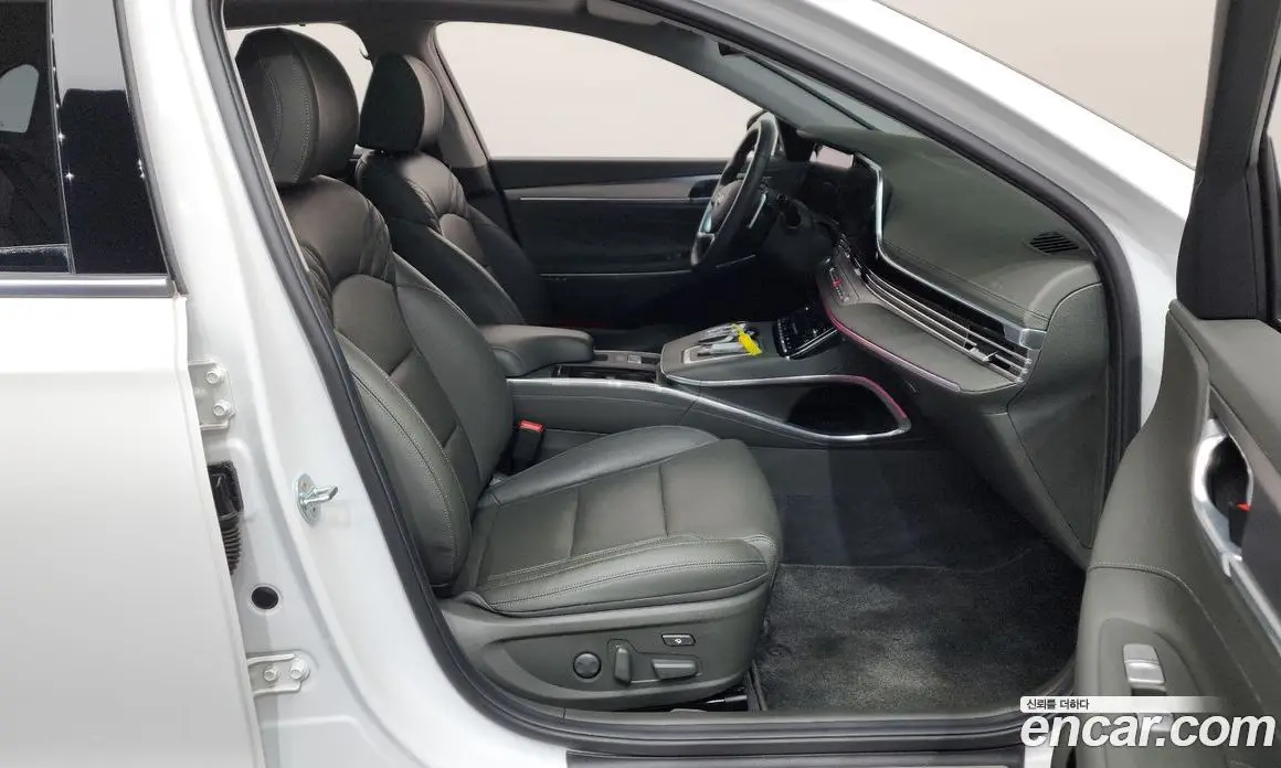 Hyundai Grandeur 2020 2.5 автомат (гидро), фото 16