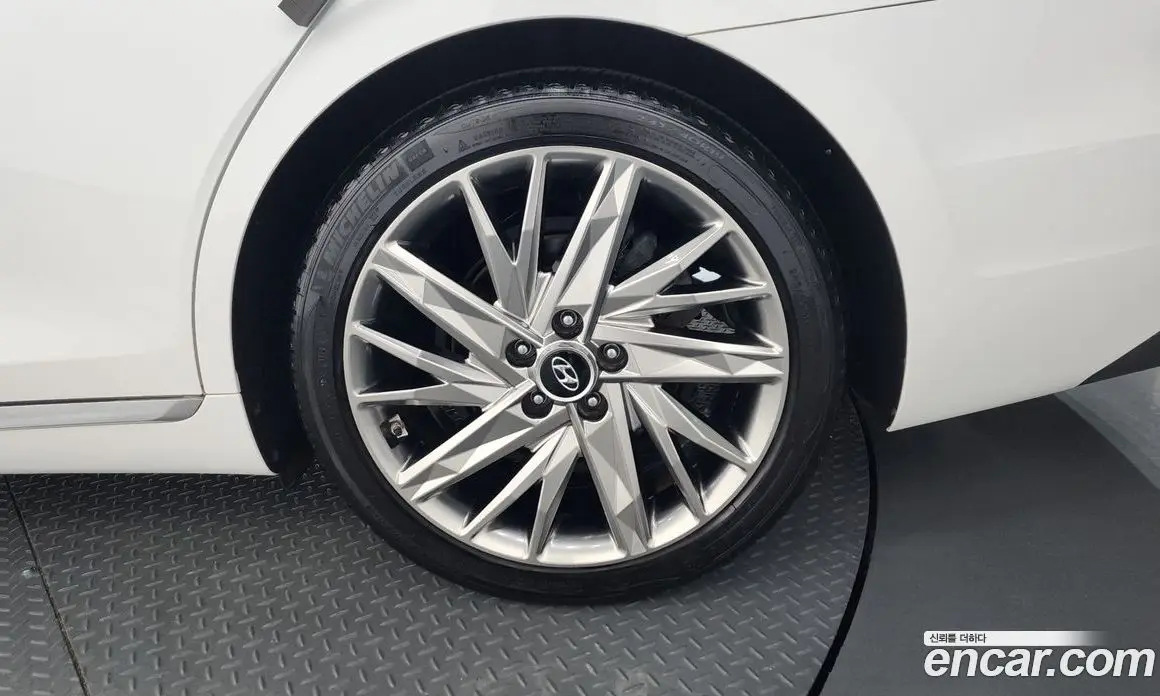 Hyundai Grandeur 2020 2.5 автомат (гидро), фото 7