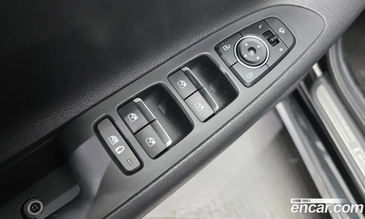 Hyundai Grandeur 2021 2.5 автомат (гидро), фото 13