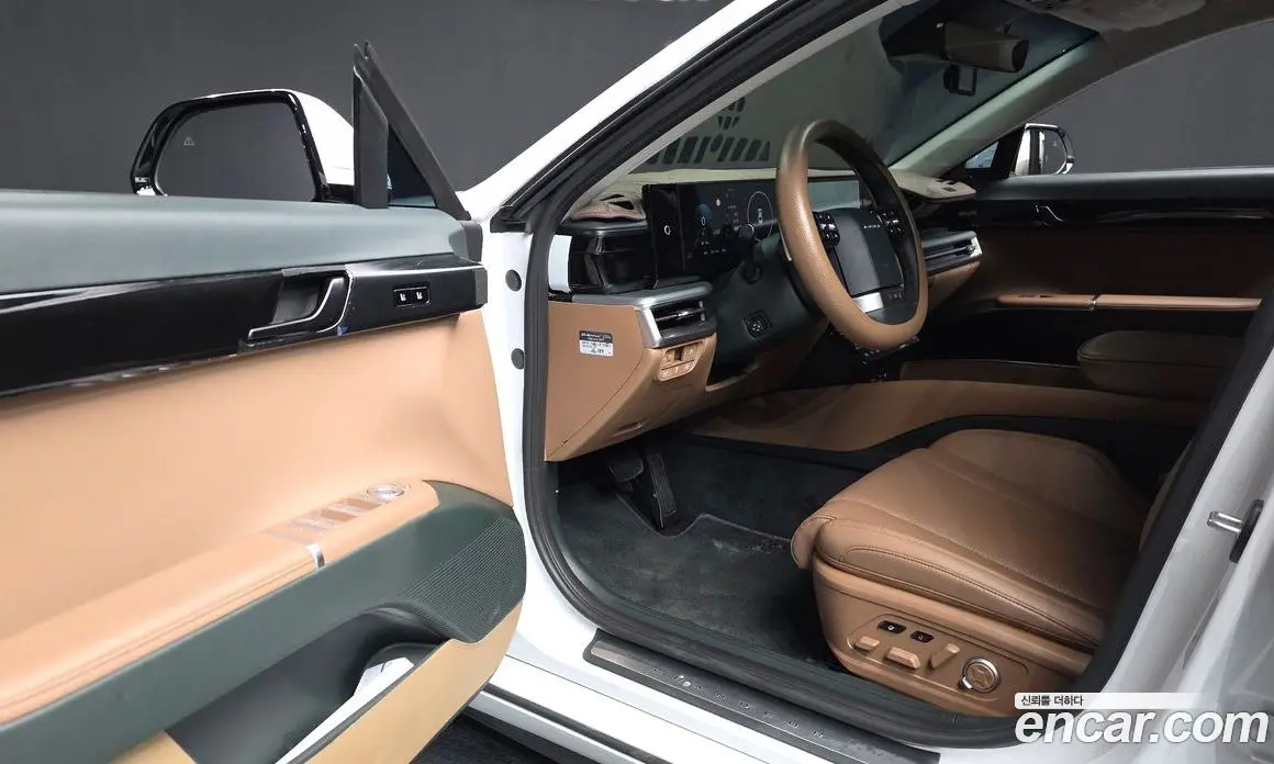 Hyundai Grandeur 2025 1.6 автомат (гидро), фото 13