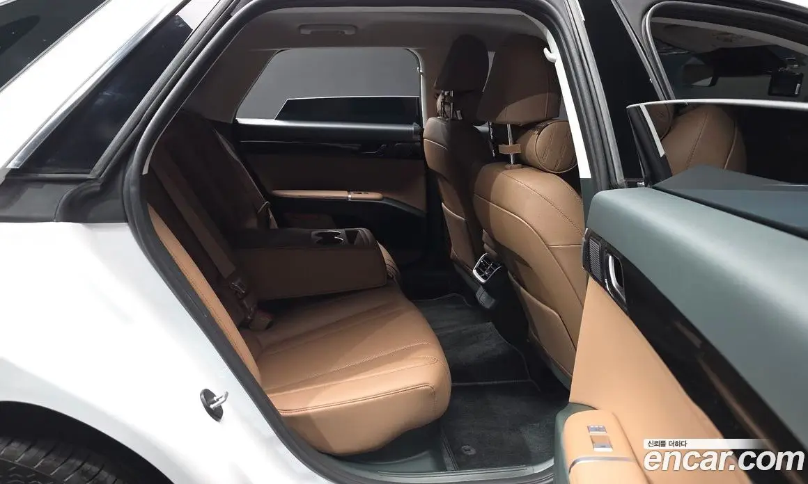 Hyundai Grandeur 2025 1.6 автомат (гидро), фото 18