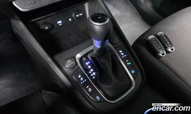 Hyundai Kona 2022 2.0 автомат (гидро), миниатюра 12