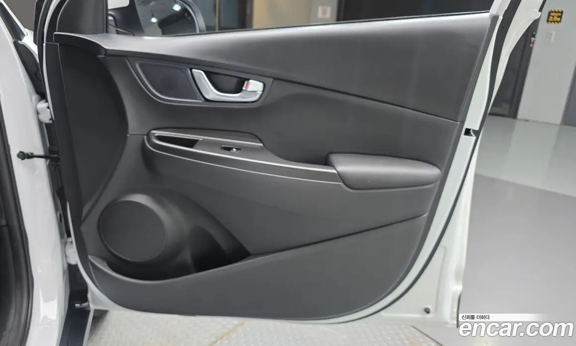 Hyundai Kona 2022 2.0 автомат (гидро), фото 15