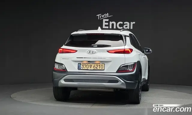 Hyundai Kona 2022 2.0 автомат (гидро), миниатюра 4