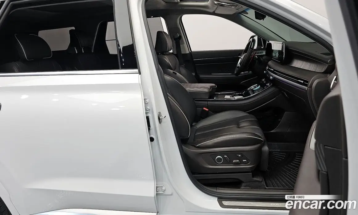 Hyundai Palisade 2023 3.8 автомат (гидро), фото 16