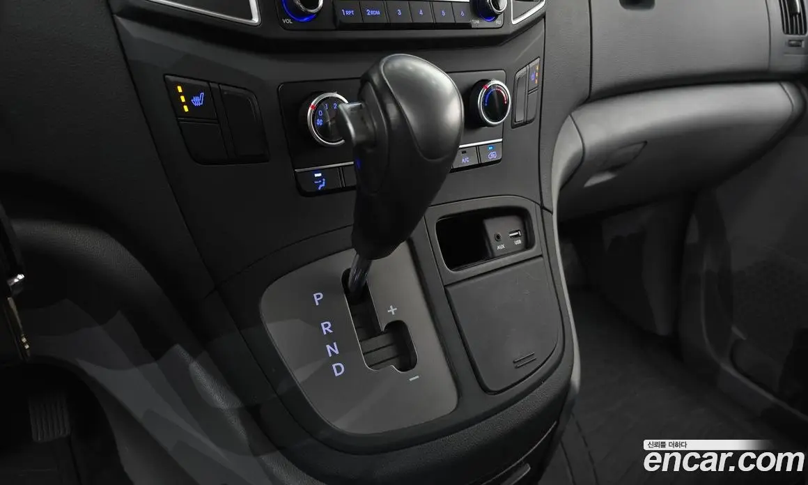 Hyundai Starex 2020 2.5 автомат (гидро), фото 9