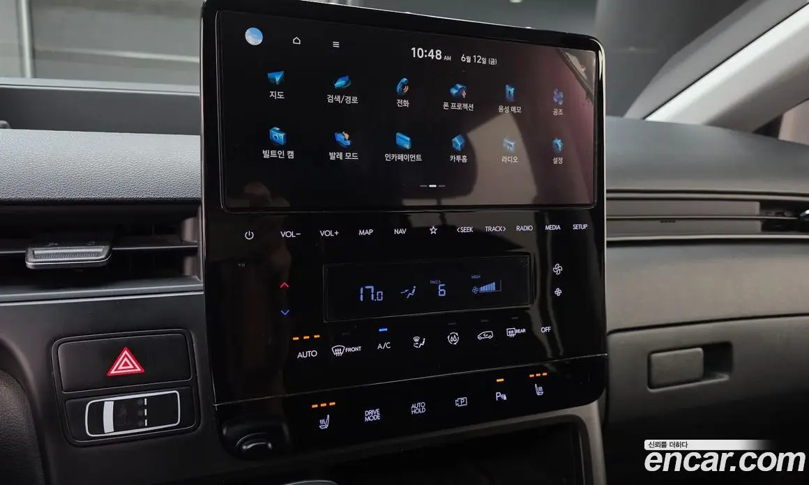 Hyundai Staria 2023 2.2 автомат (гидро), фото 20