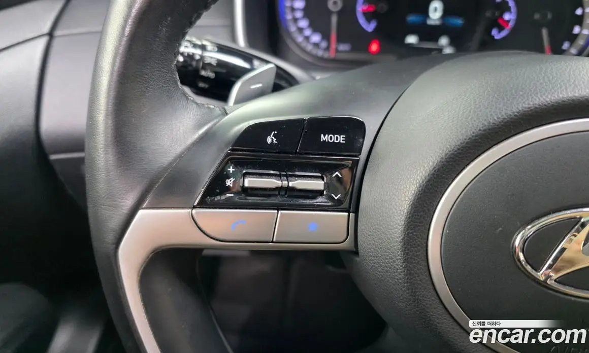 Hyundai Tucson 2022 1.6 автомат (гидро), фото 32