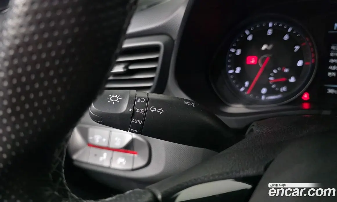 Hyundai Veloster 2019 2.0 механика, фото 14