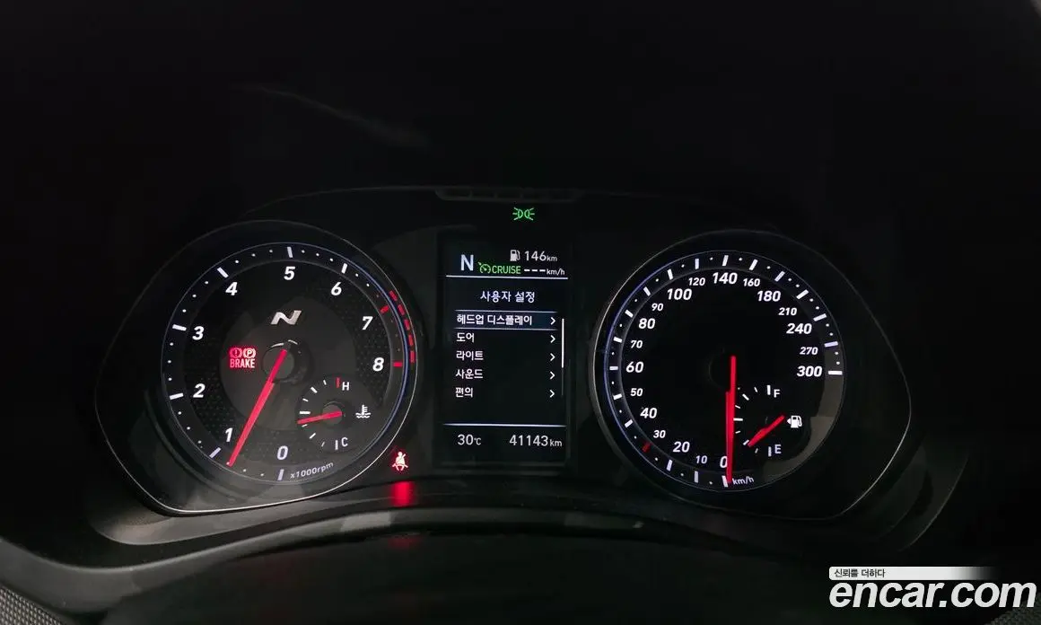 Hyundai Veloster 2019 2.0 механика, фото 8