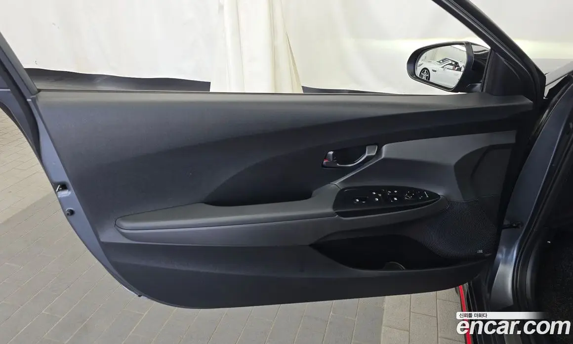 Hyundai Veloster 2021 2.0 механика, фото 14