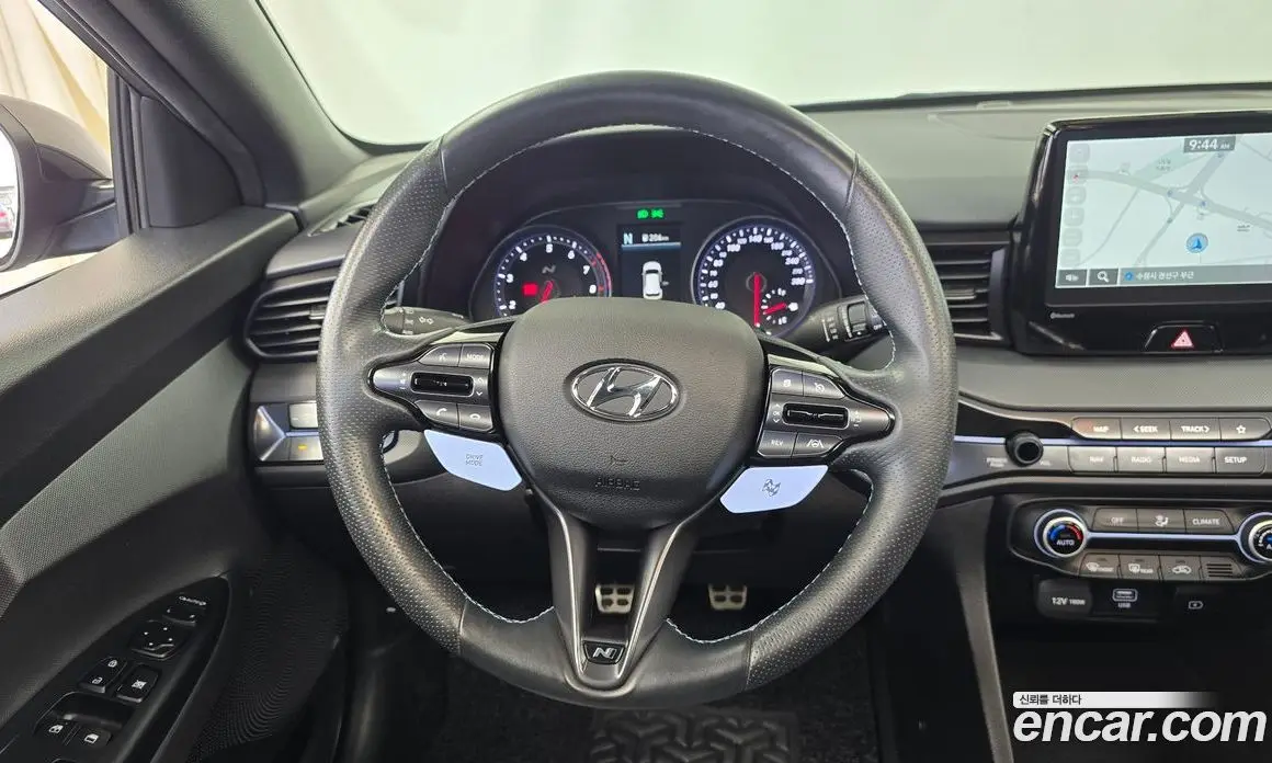 Hyundai Veloster 2021 2.0 механика, фото 19