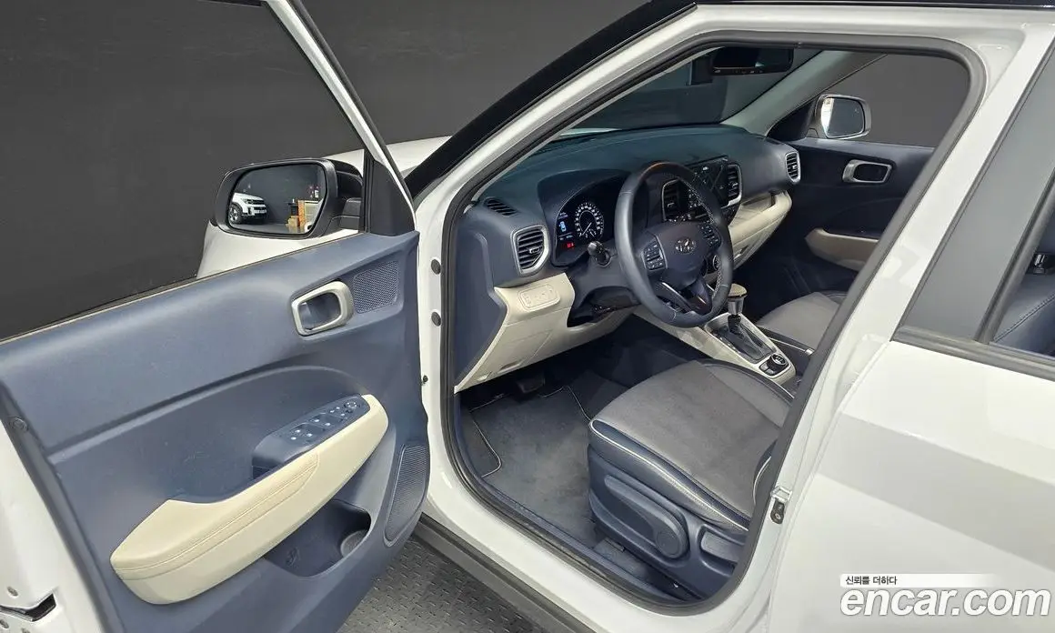 Hyundai Venue 2020 1.6 автомат (гидро), фото 16