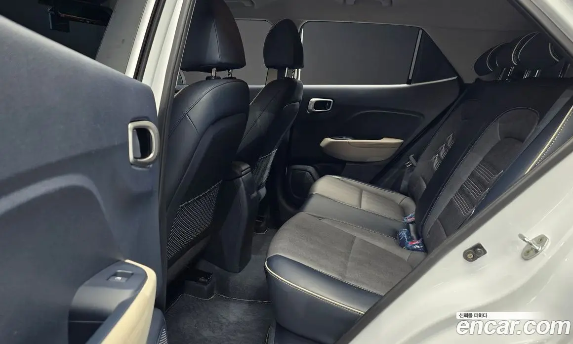 Hyundai Venue 2020 1.6 автомат (гидро), фото 17