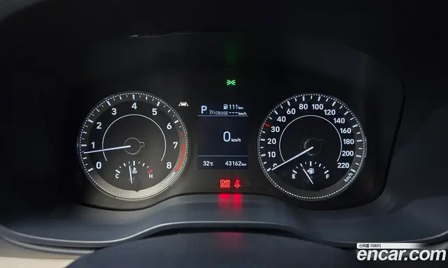 Hyundai Venue 2020 1.6 автомат (гидро), миниатюра 10
