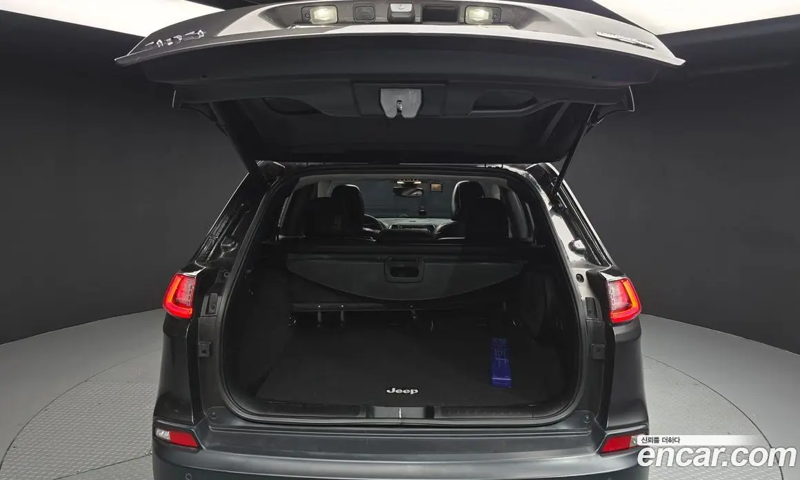Jeep Cherokee 2019 2.4 автомат (гидро), фото 20