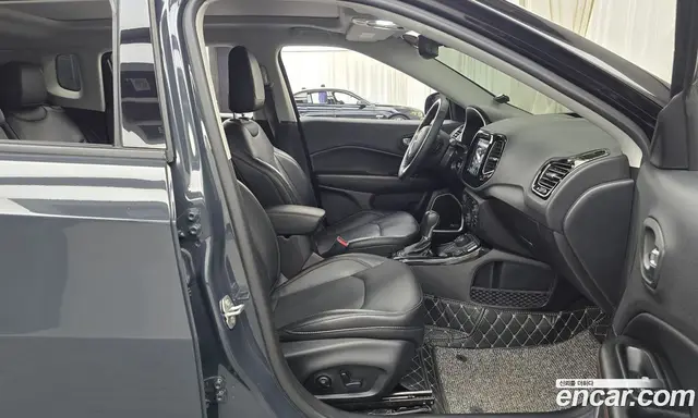 Jeep Compass 2018 2.4 автомат (гидро), миниатюра 11
