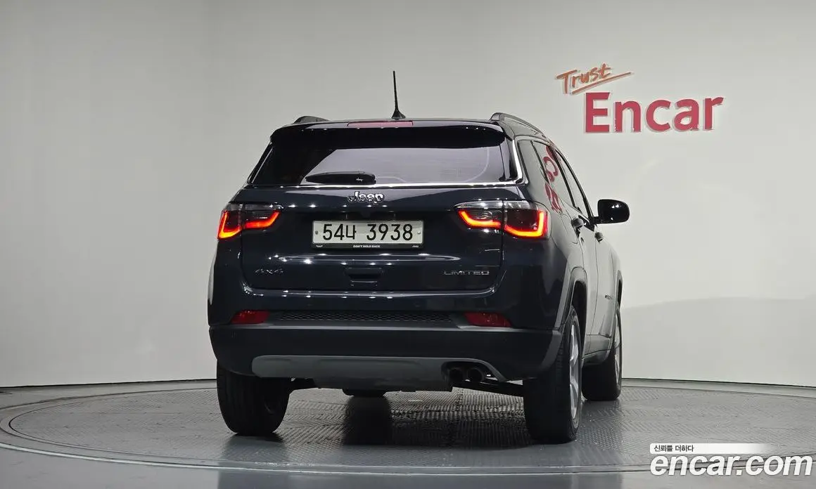 Jeep Compass 2018 2.4 автомат (гидро), фото 4
