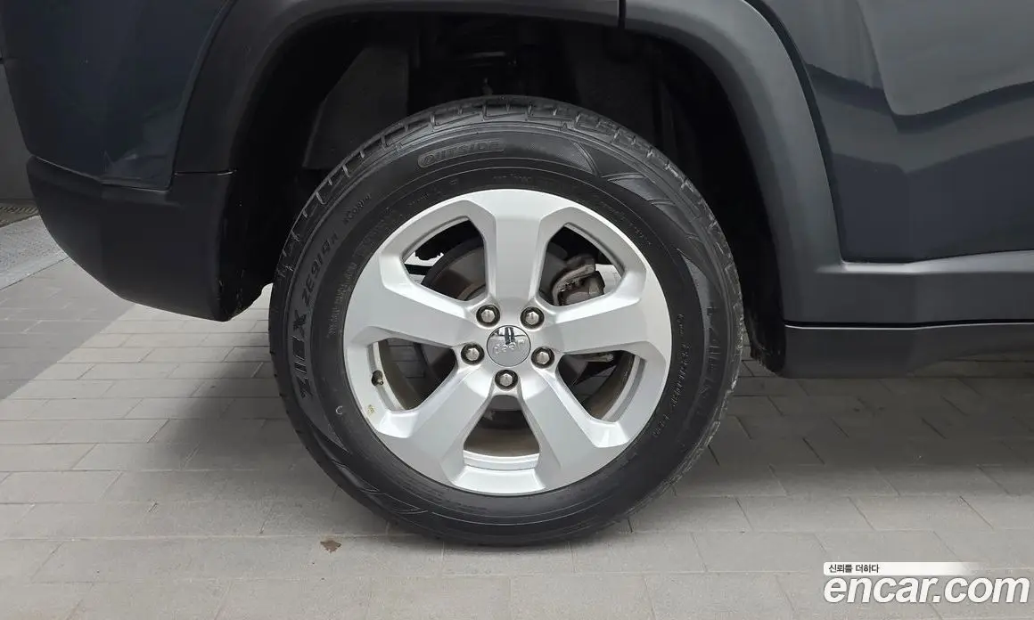 Jeep Compass 2018 2.4 автомат (гидро), фото 5