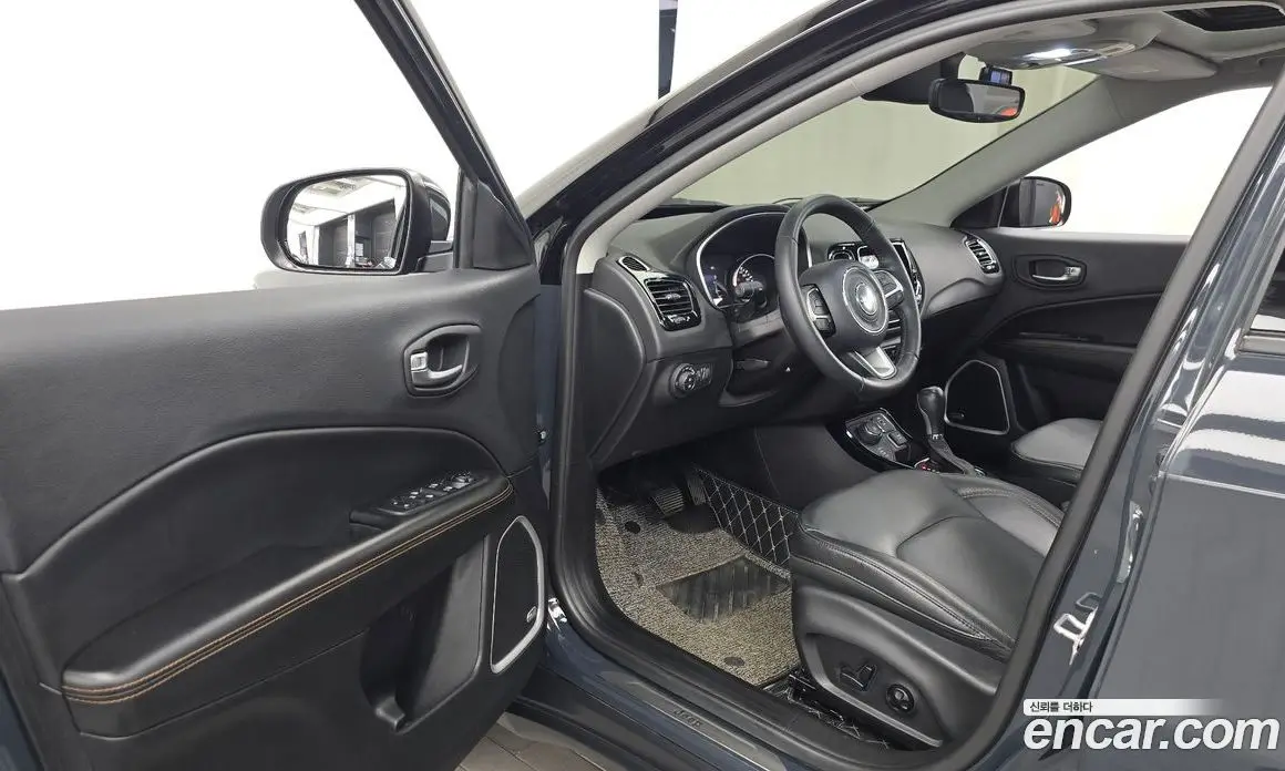 Jeep Compass 2018 2.4 автомат (гидро), фото 10