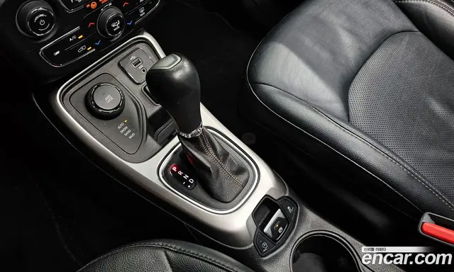 Jeep Compass 2018 2.4 автомат (гидро), миниатюра 12