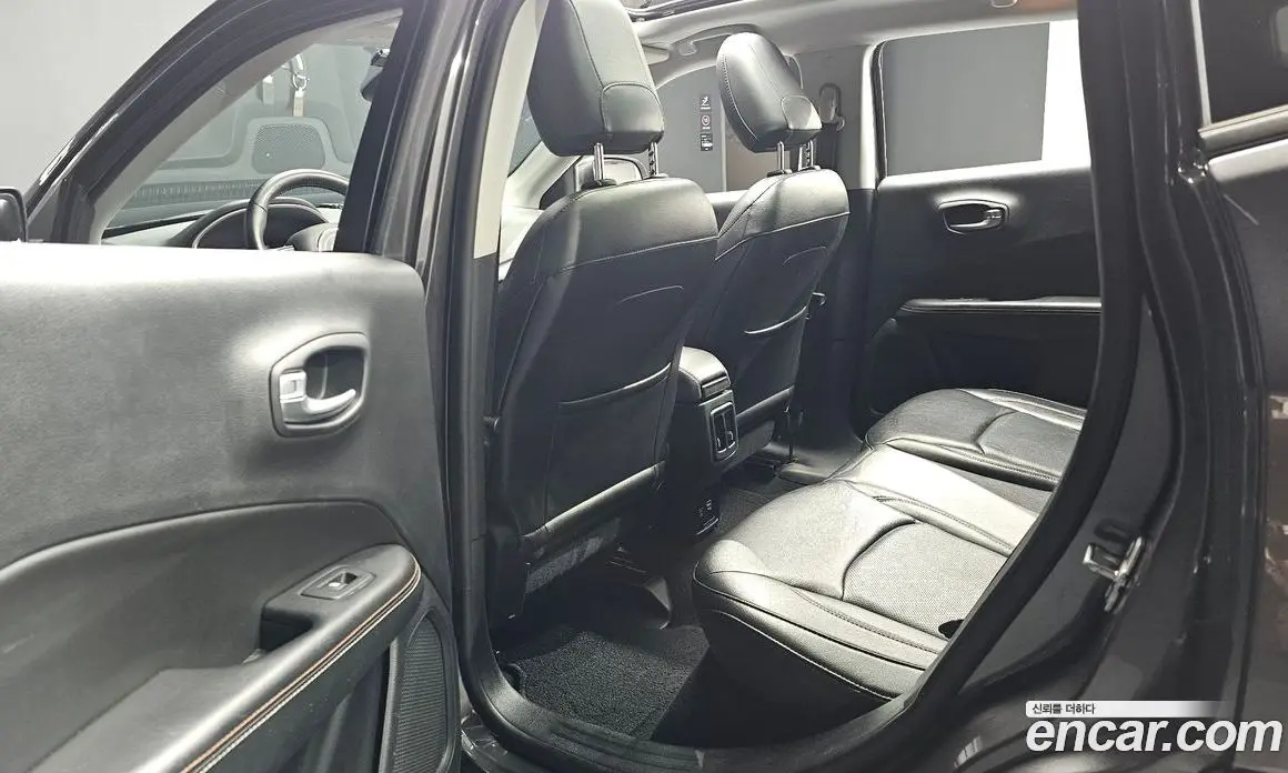 Jeep Compass 2018 2.4 автомат (гидро), фото 16