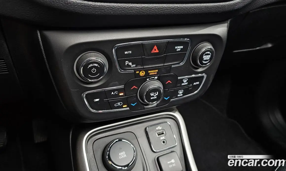 Jeep Compass 2018 2.4 автомат (гидро), фото 23