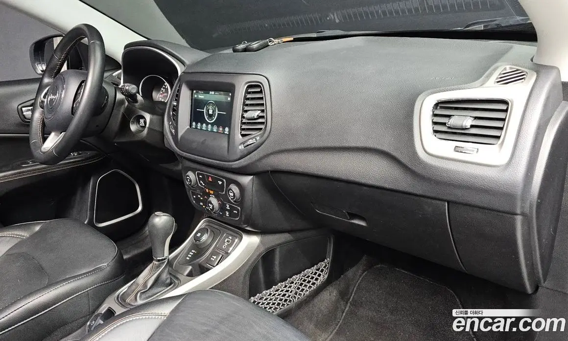 Jeep Compass 2018 2.4 автомат (гидро), фото 28