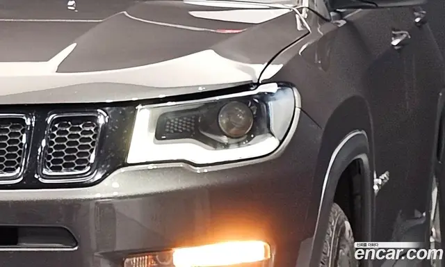 Jeep Compass 2018 2.4 автомат (гидро), миниатюра 8