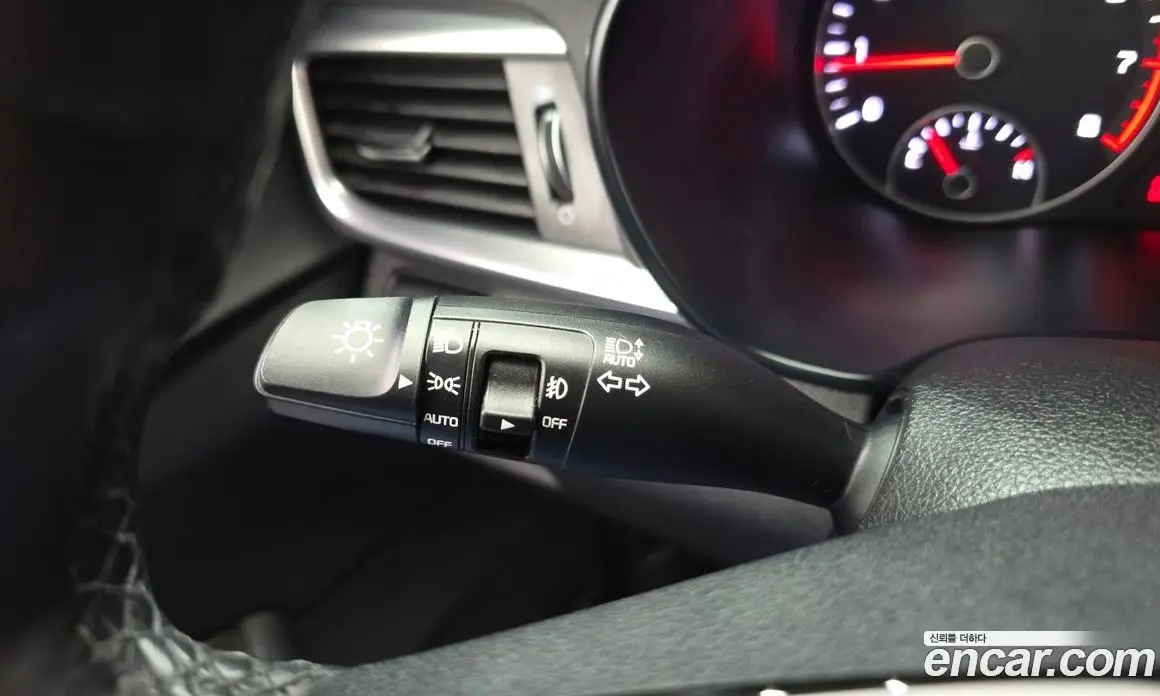 Kia K5 (Optima) 2018 2.0 автомат (гидро), фото 22