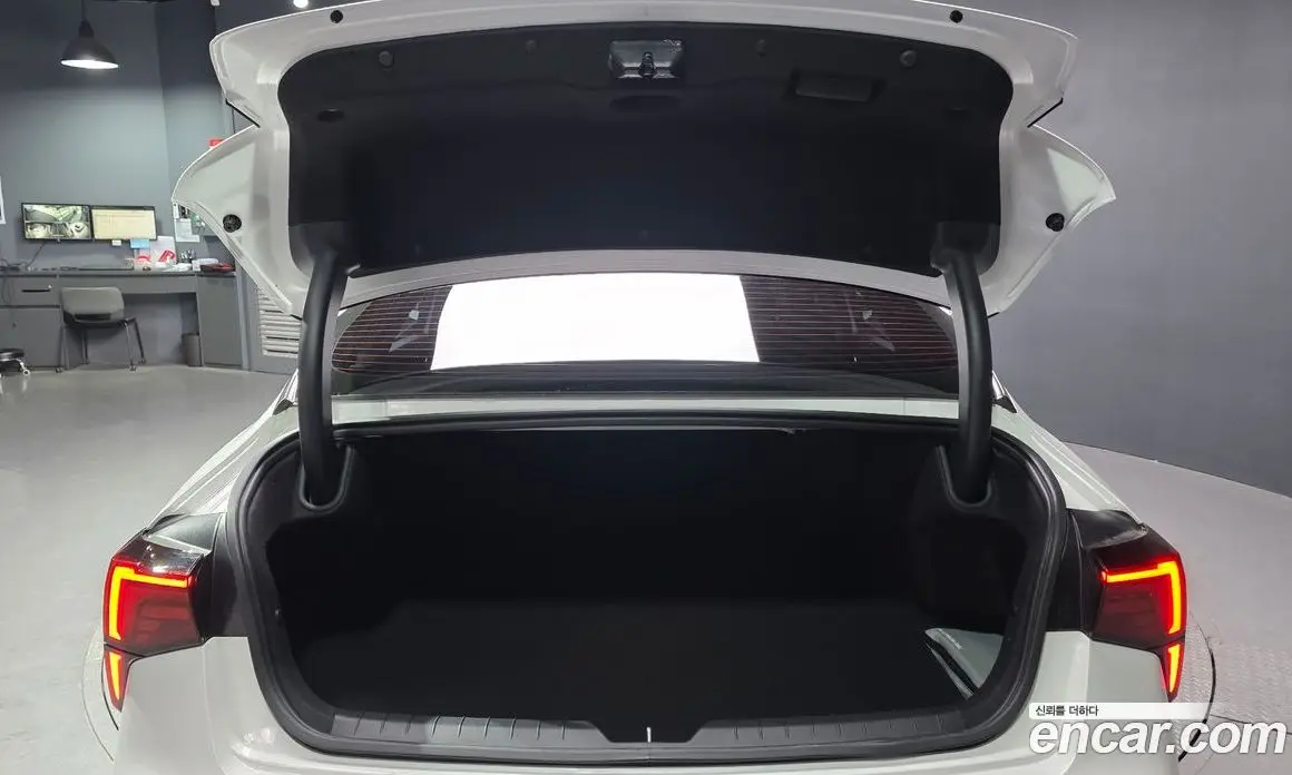 Kia K5 (Optima) 2024 2.0 автомат (гидро), фото 20