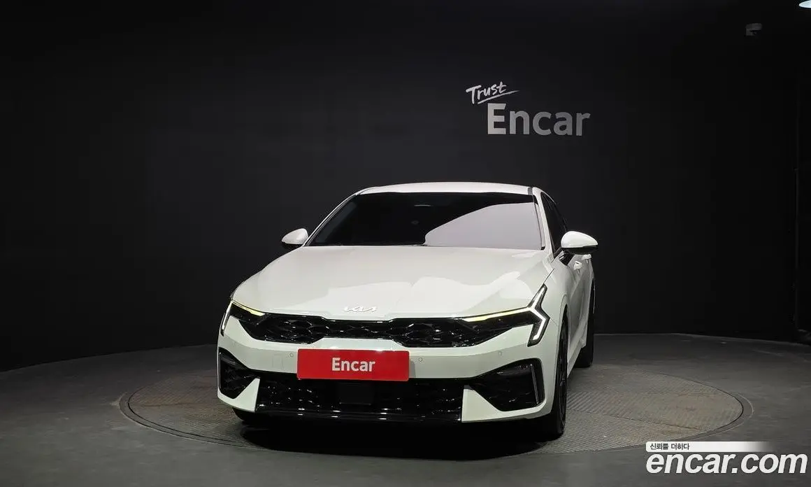 Kia K5 (Optima) 2024 2.0 автомат (гидро), фото 3