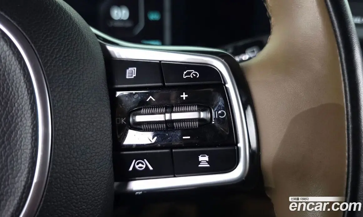 Kia Sorento 2023 1.6 автомат (гидро), фото 22
