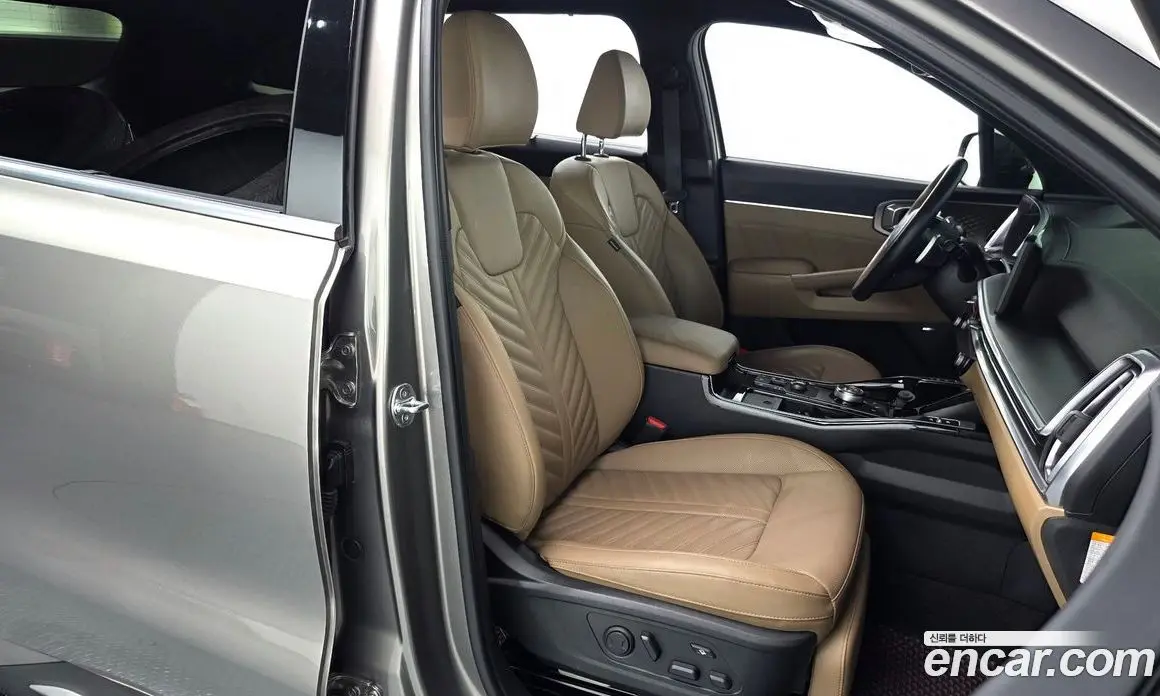 Kia Sorento 2023 1.6 автомат (гидро), фото 27