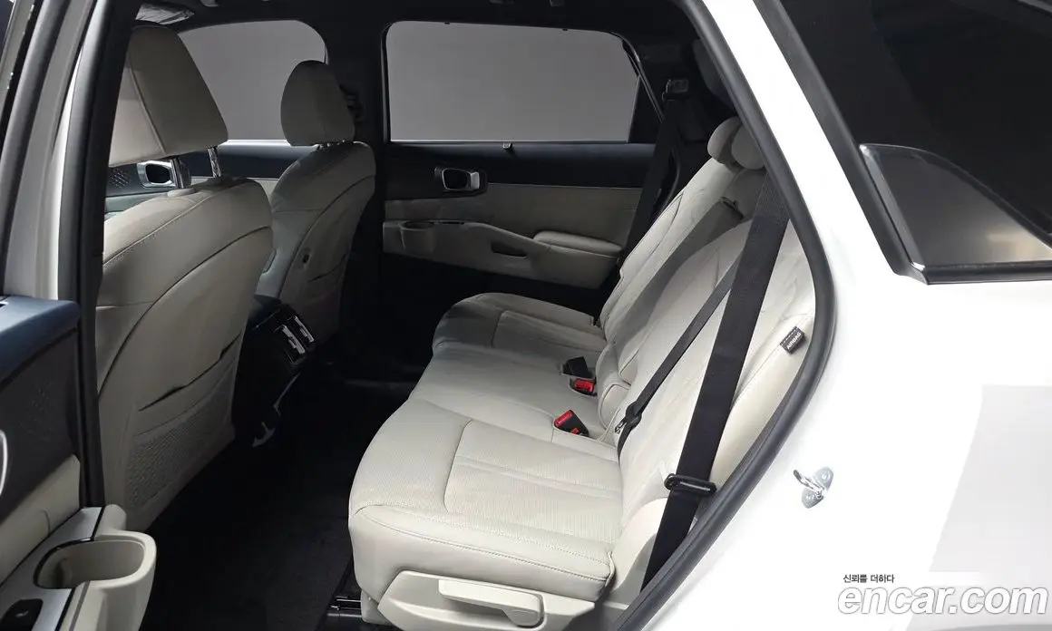 Kia Sorento 2024 1.6 автомат (гидро), фото 16