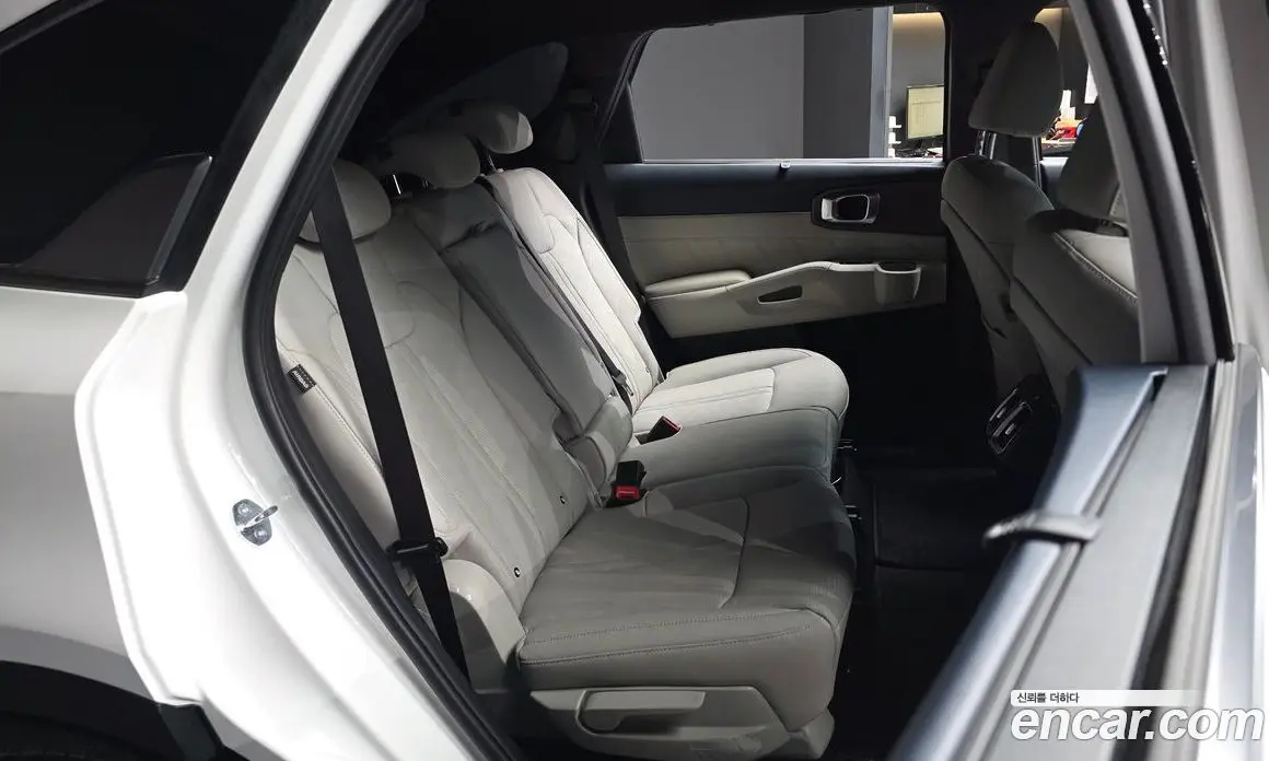 Kia Sorento 2024 1.6 автомат (гидро), фото 18