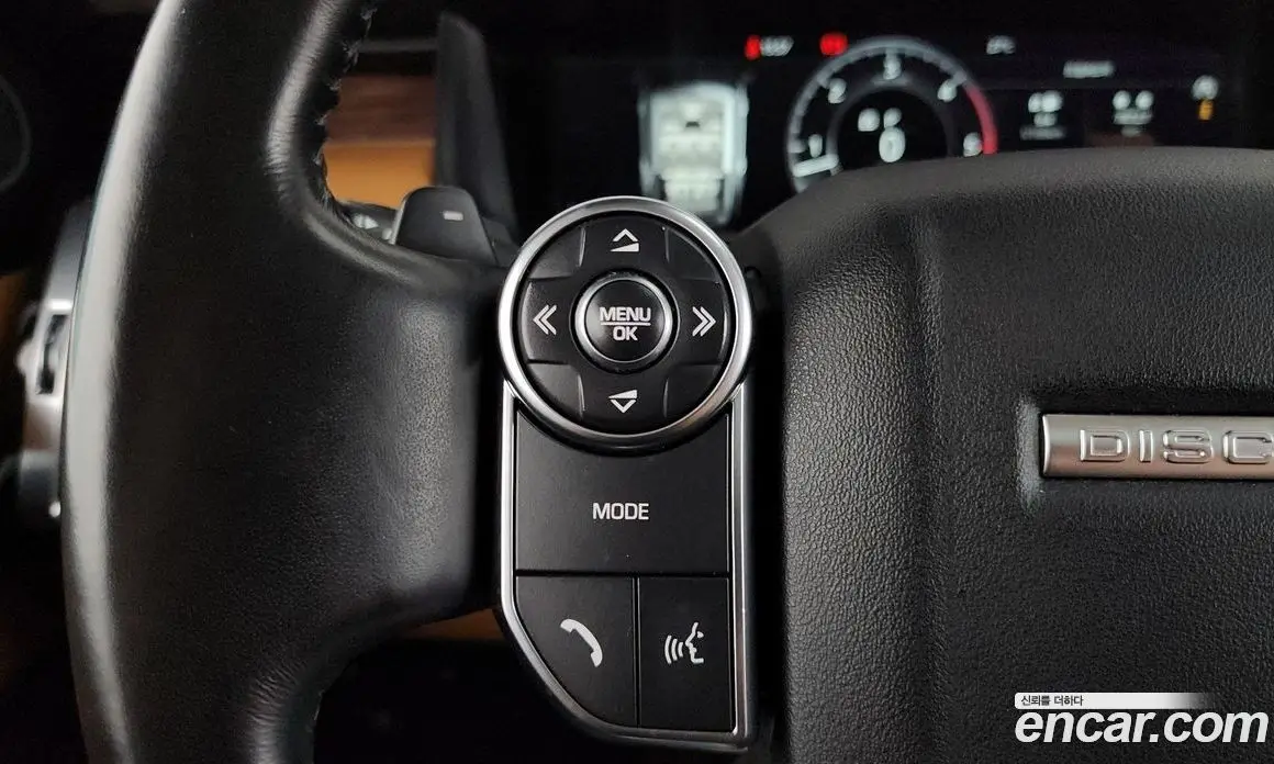 Land Rover Discovery 2018 3.0 автомат (гидро), фото 25
