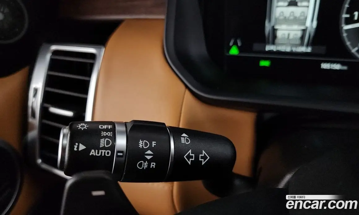 Land Rover Discovery 2018 3.0 автомат (гидро), фото 36