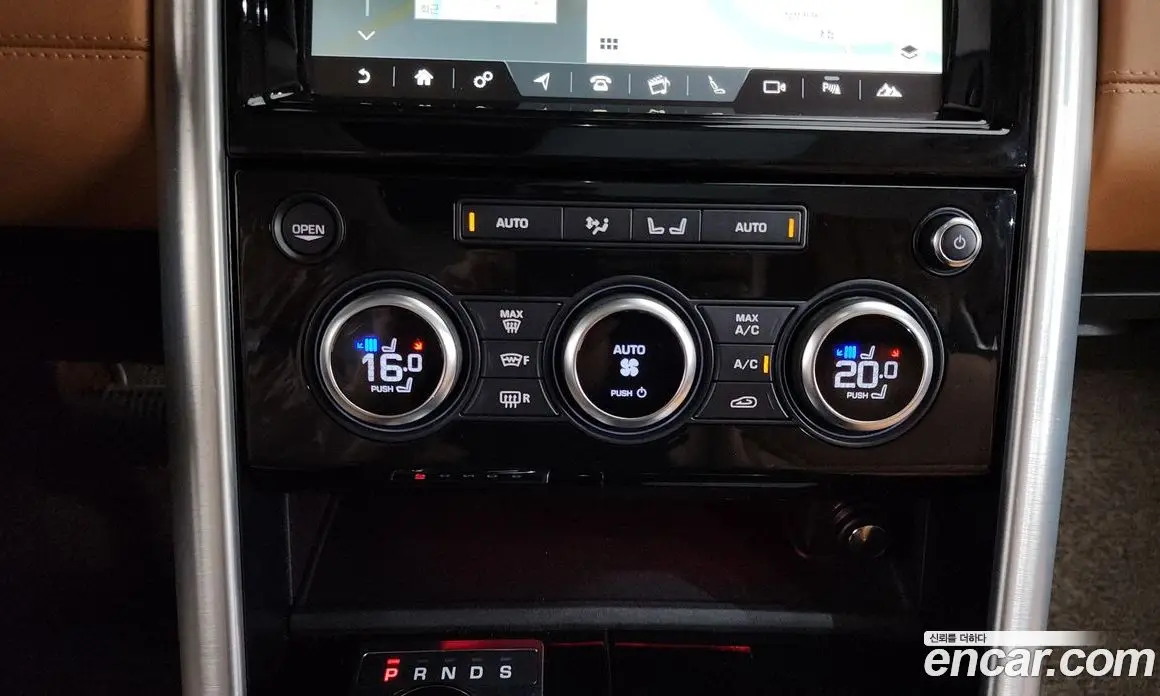 Land Rover Discovery 2018 3.0 автомат (гидро), фото 37